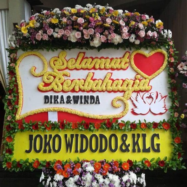 Happy wedding, bunga papan, bunga pernikahan, karangan bunga, rangkaian bunga, papan bunga