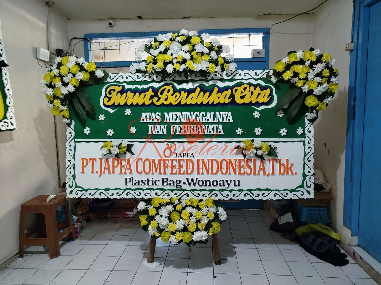 Bunga papan ucapan turut berdukacita bandung